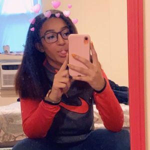 Meet your Posher, Imani